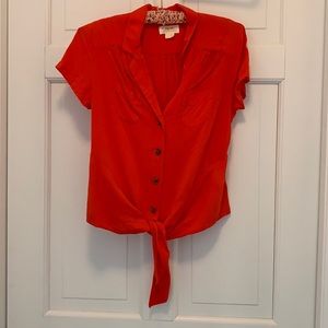 Anthropologie Maeve Front Tie Button Up TShirt. Size 2